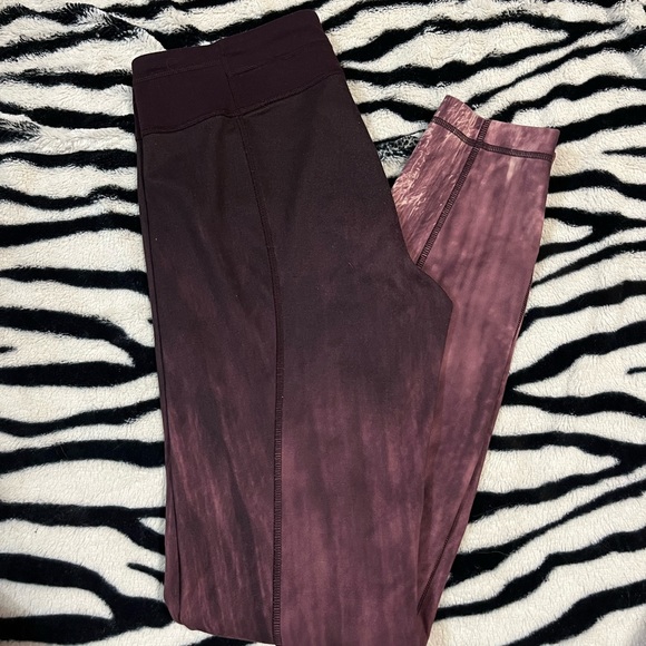 Under armour leggings - Picture 2 of 3